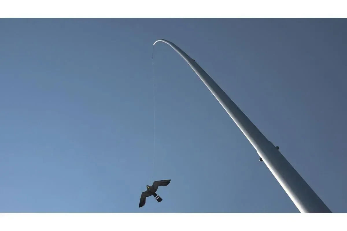 Aluminium mast 12,5 meter met vlieger Black Hawk Kite - Dierplagenshop