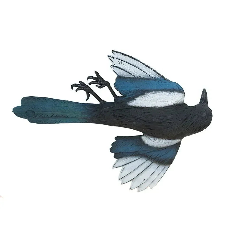 FlattyMagpie - silhouet van een dode ekster - Dierplagenshop